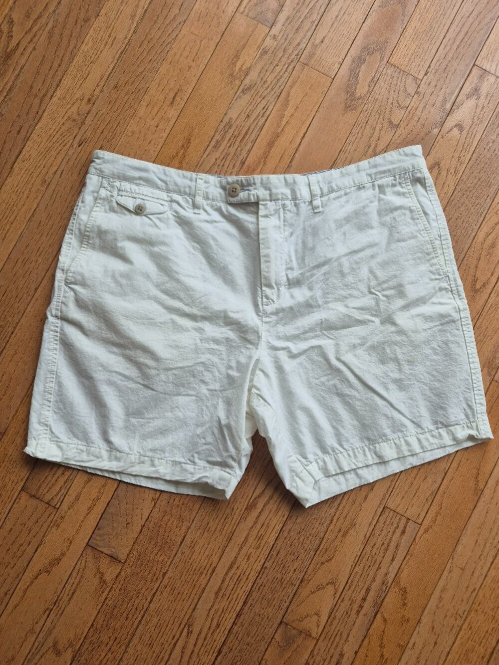 Lacoste White Cotton Shorts 38